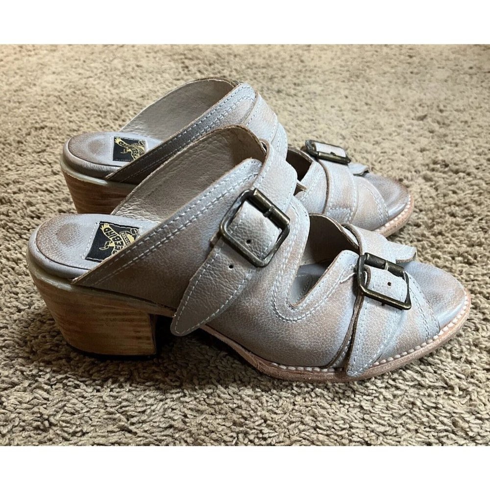 Womens FREEBIRD Caprice sandals size 9 gray distressed boho chunky heel EUC